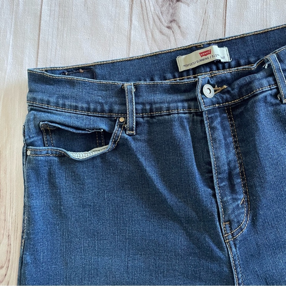 Levi’s Perfectly Slimming 512 Bootcut Jeans Women’s 14 R Blue Studded Coastal - Picture 3 of 14